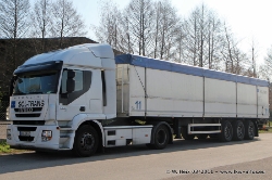 Iveco-Stralis-AT-II-440-S-36-Sol-Trans-270311-02
