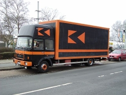 MAN-F8-schwarz-orange-Blumenberg-280305-02