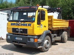 MAN-M2000-18284-gelb-Brochier