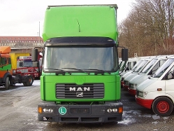 MAN-M2000-Evo-28164-JUPLSZ-Weratschnig-Holz-300104-1