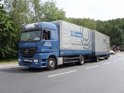 MB-Actros-MP2-1841-Lindab-Holz-080607-01