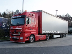 MB-Actros-MP2-1844-LTS-Holz-080407-01