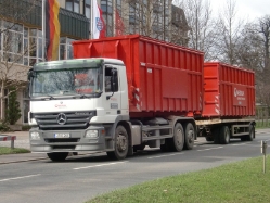 MB-Actros-MP2-2541-weiss-rot-DS-260610-01