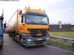 MB-Actros-MP2-2644-Fried-110908-04