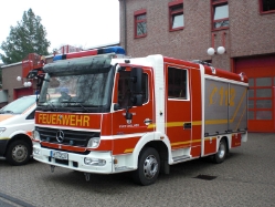 MB-Atego-II-926-FW-Dinslaken-Kleinrensing-110510-01