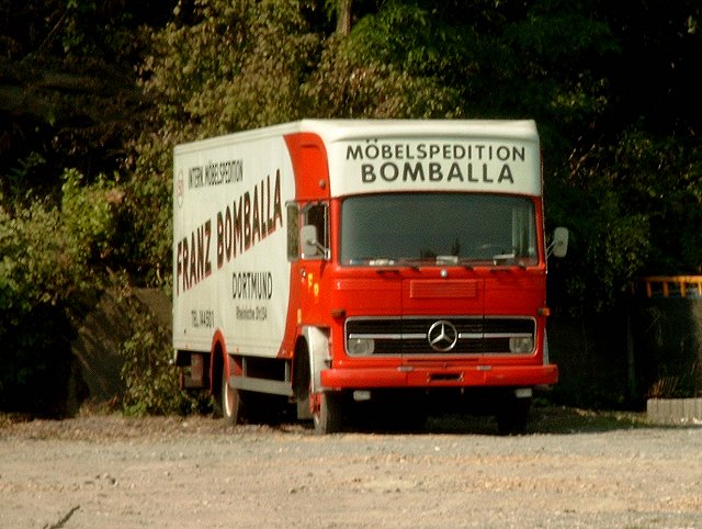 MB-LP-Moebelwagen-Bomballa-(Scholz).jpg - Mercedes-Benz LP Timo Scholz
