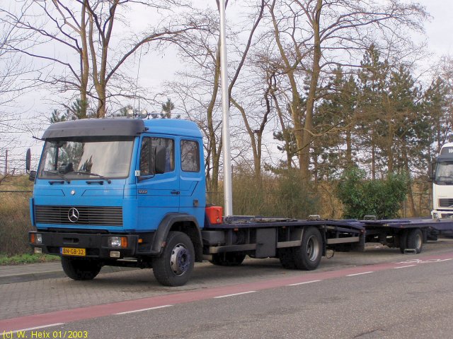 MB-LK-1222-Autotransp-HZ-blau-(NL).jpg - Mercedes-Benz LK 1222