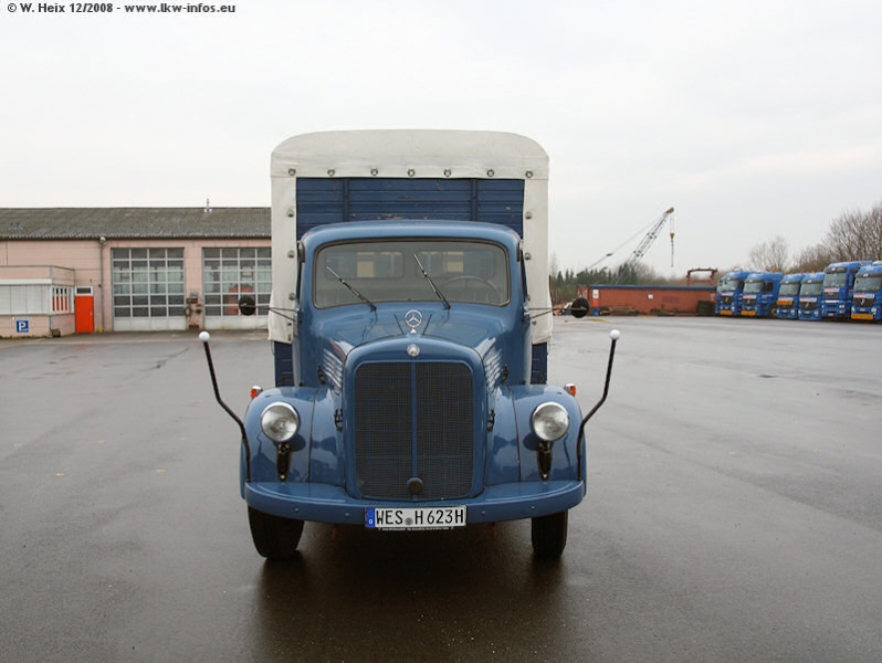 MB-L-3500-blau-rot-241208-04.jpg - Mercedes-Benz L 3500