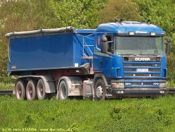 Scania-124-L-470-blau-060506-01
