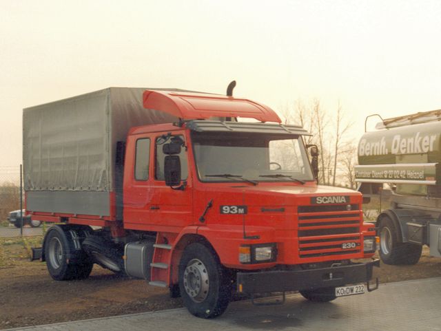 Scania-93-M-230-rot-Hensing-101205-01.jpg - Scania 93 M 230Jörg Thiele