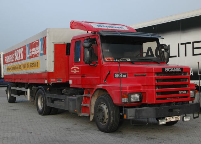 Scania-93-M-250-rot-Schiffner-250306-01.jpg - Scania 93 M 250Carsten Schiffner