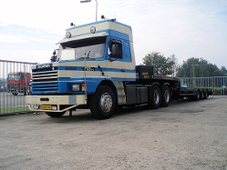 Scania-112-H-blau-PvUrk-100207-02