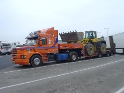 Scania-113-M-Hauber-orange-Werblow-290304-1