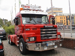 Scania-143-H-500-TCH-Weddy-141108-01