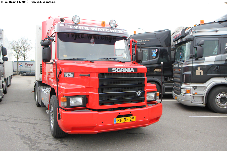 Scania-143-H-rot-201110-03.jpg - Scania 143 H