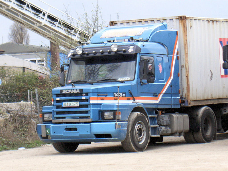 Scania-143-M-blau-Szy-140708-01.jpg - Scania 143 MTrucker Jack