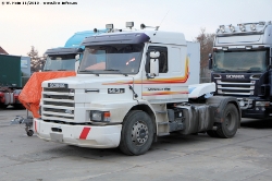 Scania-143-H-450-weiss-281110-01