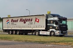 Scania-R-420-Hagens-120511-01