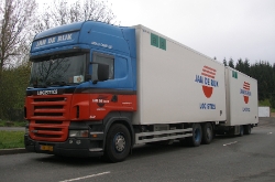 Scania-R-420-de-Rijk-Holz-100810-01