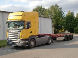 Scania-R-470-gelb-DS-201209-01