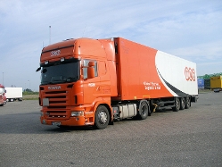Scania-R-580-TNT-Holz-040608-01