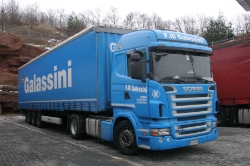 Scania-R-500-Galassini-Holz-150810-01
