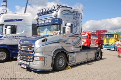 Scania-T-620-silber-020801-01
