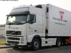 Volvo-FH-400-weiss-030208-01