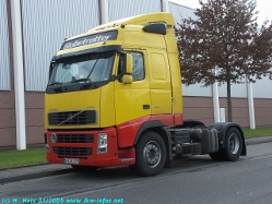 Volvo-FH12-420-gelb-020105-01