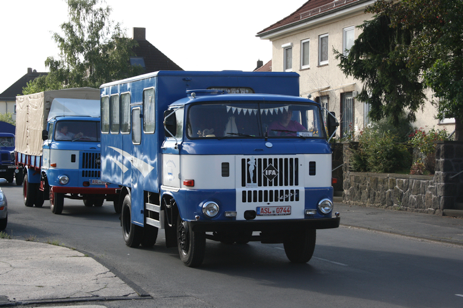 IFA-W-50-L-blau-Bornscheuer-061010-01.jpg - René Bornscheuer