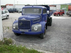 Steyr-586-blau-Palischek-150508-03