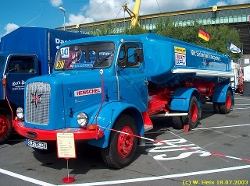 Henschel-HS-100-TASZ-blau