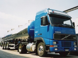 Volvo-FH12-420-Nutriswiss-Johner-020204-1