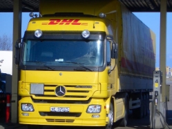 MB-Actros-MP2-DHL-Stober-100404-1-NOR
