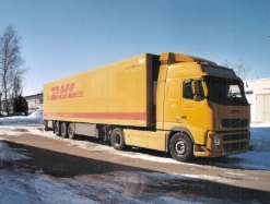 Volvo-FH12-DHL-Bach-110806-01