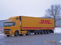Volvo-FH12-DHL-Bach-120806-02