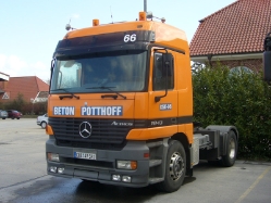 MB-Actros-1843-Potthoff-Voss-220408-01