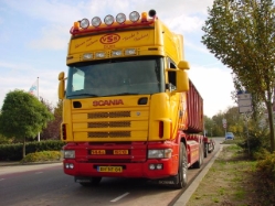 Scania-144-G-530-VSB-PvUrk-150505-03