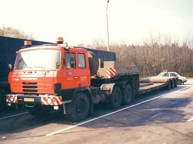 Tatra-T-815-rot-AKuechler-240105-01.jpg