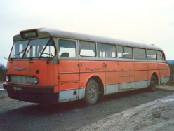 Ikarus-Bus-66-blau