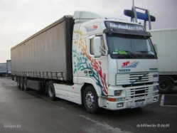 Volvo-FH12-380-weiss-Brock-290405-01-I