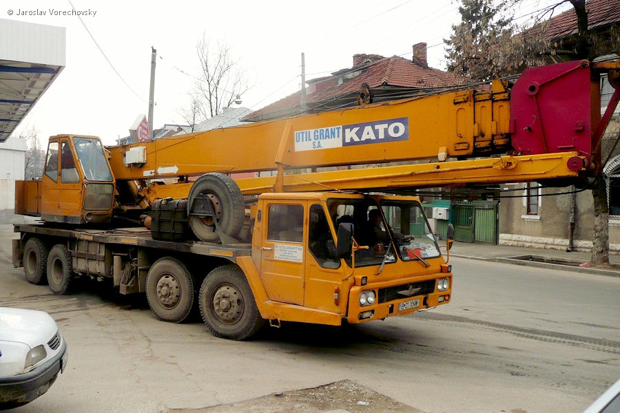 RO-Kato-N500-gelb-Vorechovsky-150309-02.jpg
