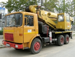 Roman-Diesel-gelb-Vorechovsky-170907-01-RO