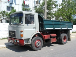 Roman-Diesel-grau-Vorechovsky-010706-02-RO