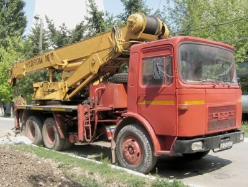Roman-Diesel-rot-Vorechovsky-170907-02-RO