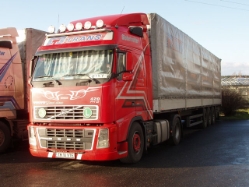 Volvo-FH12-420-rot-Holz-030407-01-RO
