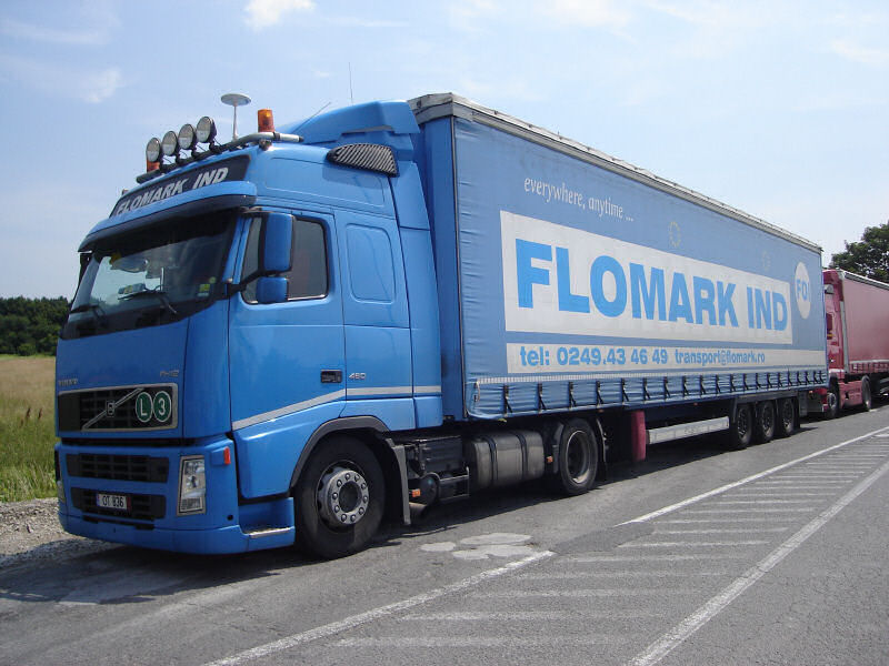 Volvo-FH12-460-Flomark-Tamas-Halasz-130607-01-RO.jpg