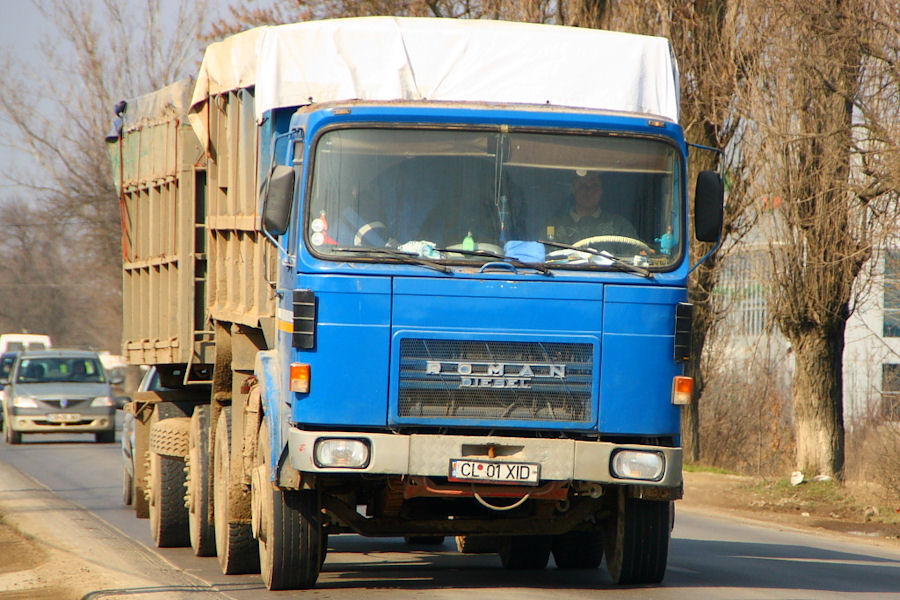 RO-Roman-Diesel-blue-GeorgeBodrug-260209-1.jpg