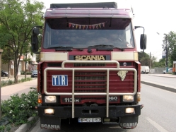 RO-Scania-113-H-360-rot-Bodrug-280908-01