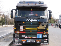 RO-Scania-113-M-schwarz-Bodrug-010408-03